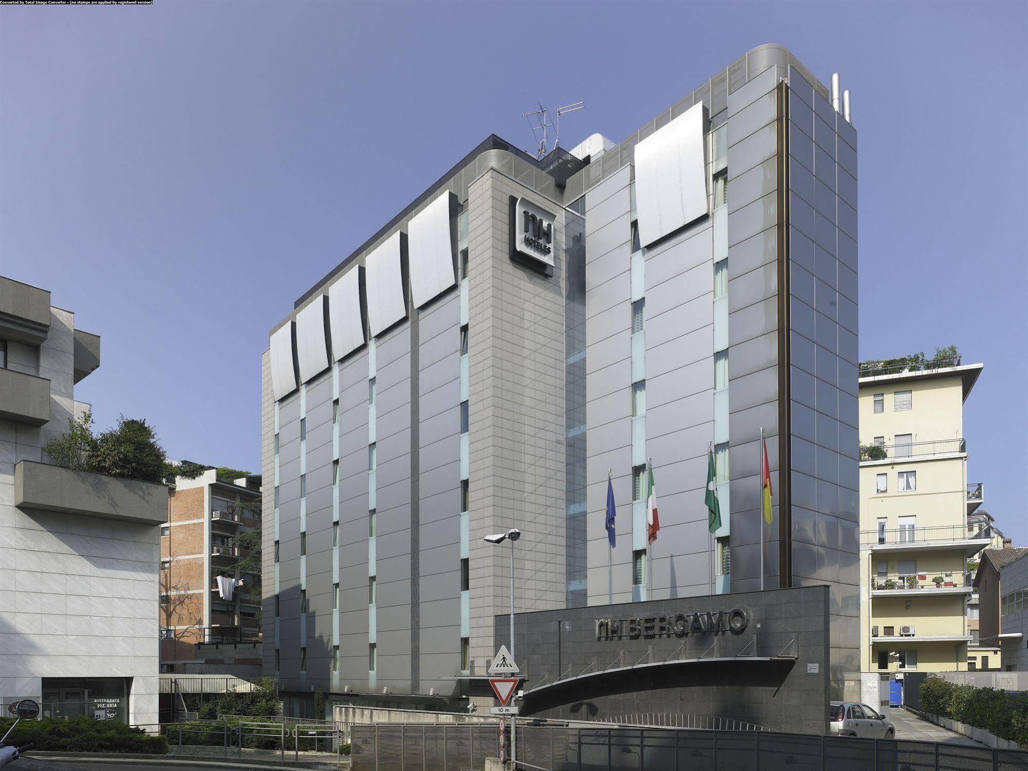 Nh Bergamo Hotel Exterior foto